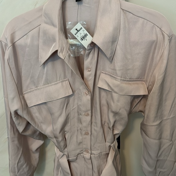 NWT Express Utility Style Jumpsuit. Size Medium - Picture 2 of 4